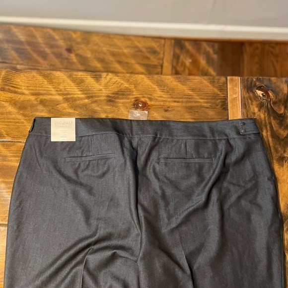 NWT Roz and Ali dark blue size 24 dress pants.  Blue denim look color - Picture 11 of 12